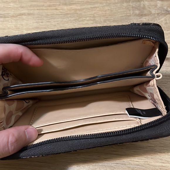 Guess clutch - Picture 6 of 6